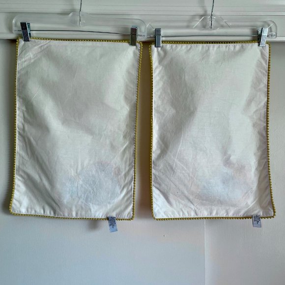 Anthropologie Tabitha Webb Easter Bunny Placemats SET Yellow Dot Embropiodered - Picture 3 of 8